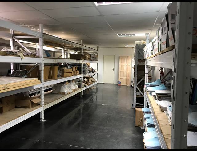 2,600M² WAREHOUSE TO LET IN BRIARDENE